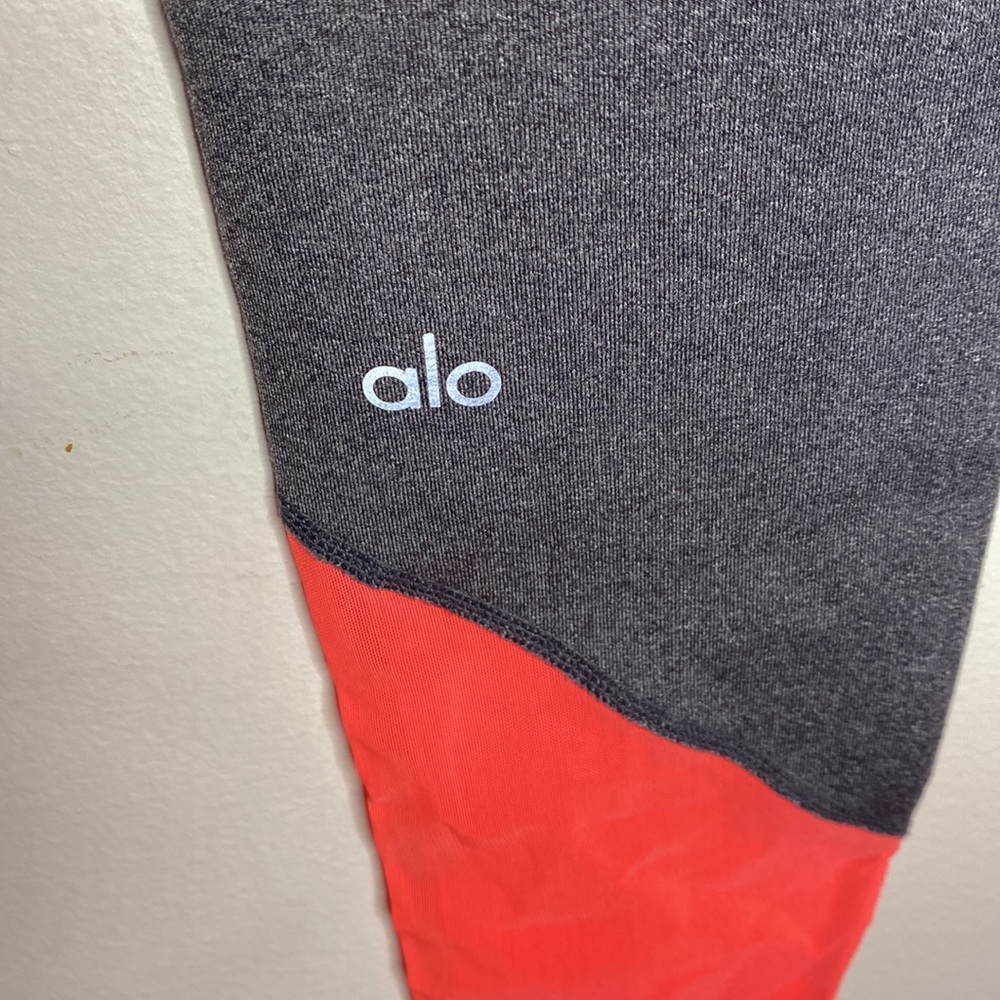 Alo Yoga Sheila Colorblock mesh leggings size XS - Picture 10 of 14
